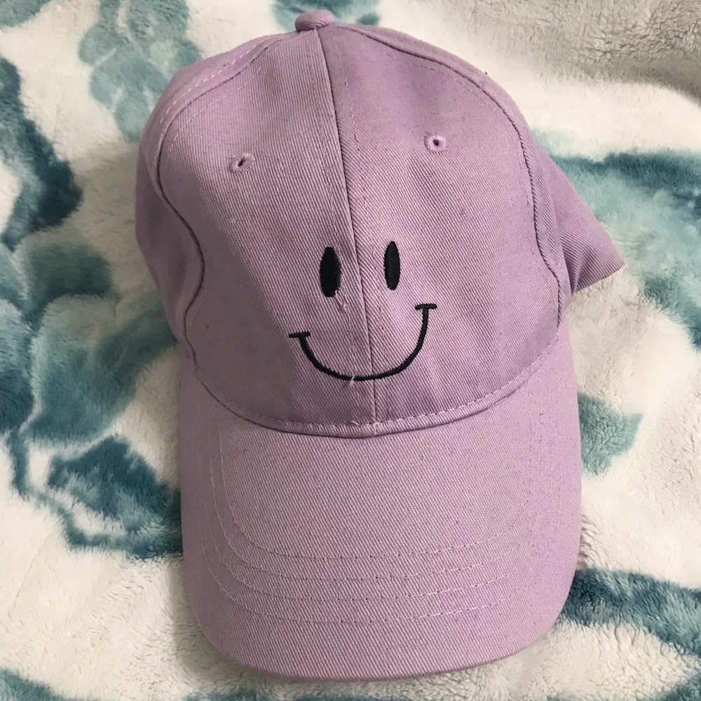 Forever 21 smiley face purple hat